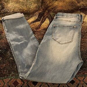 Sound & Style - Sleek & Slim